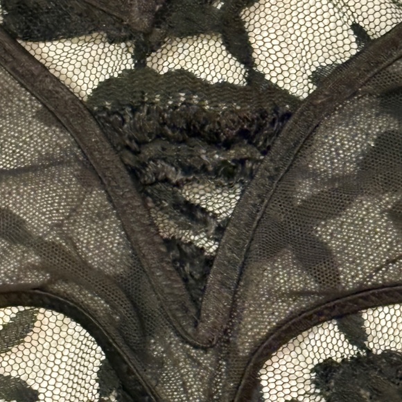 Vintage Victoria's Secret Gold Crown Label Black Lace Bodysuit - Picture 6 of 11